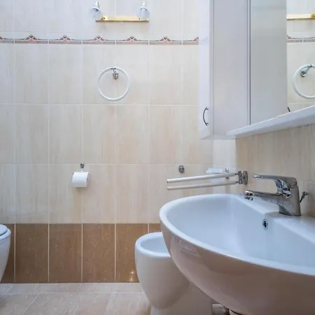 Borgo Stella Апартаменти